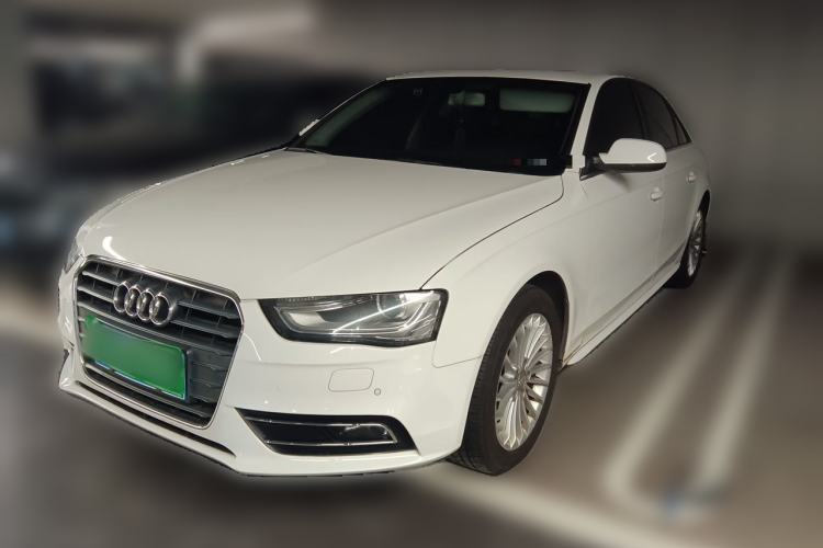 Used Audi A4L 2015 35 TFSI Automatic Comfort Model Guazi used car, China used car export, Used car for sale, Used Audi cars, Cheapest cars for sale