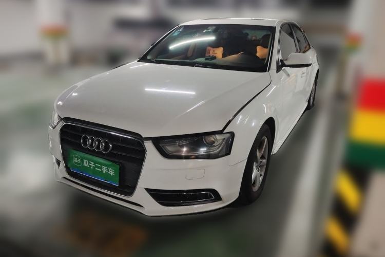 Used Audi A4L 2015 30 TFSI Automatic Comfort Model Guazi used car, China used car export, Used car for sale, Used  cars, Cheapest cars for sale