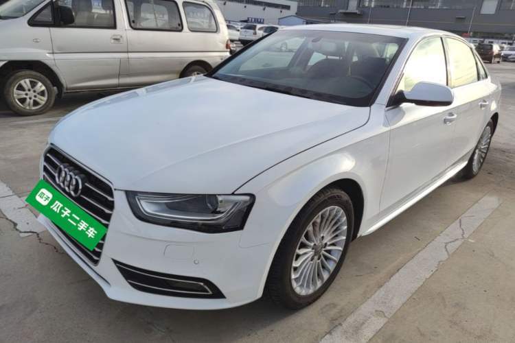 Used Audi A4L 2015 35 TFSI Automatic Technology Model Guazi used car, China used car export, Used car for sale, Used cars, Cheapest cars for sale