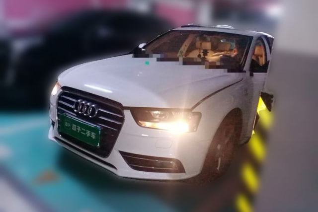 Ojetý Audi A4L 2015 30 TFSI Manual Comfort Model