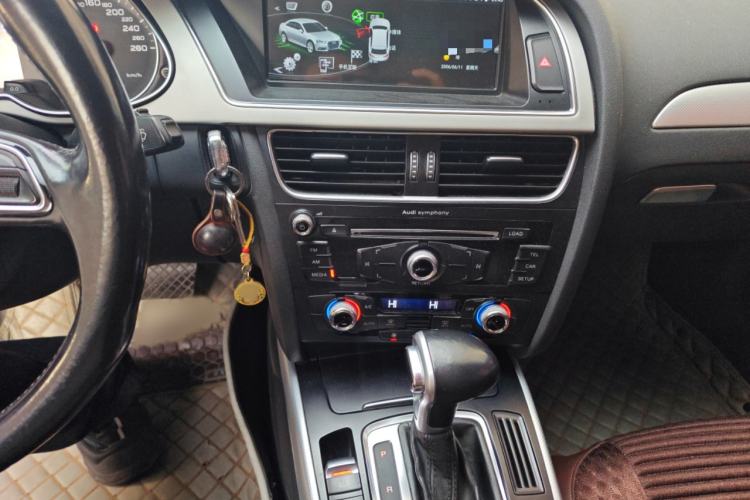 Used Audi A4L 2015 45 TFSI quattro Individual Sport Edition Audio And AC Panel
