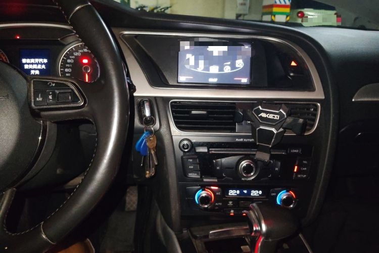 Used Audi A4L 2015 35 TFSI Automatic Technology Model Audio And AC Panel