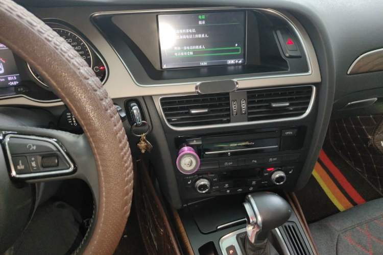 Used Audi A4L 2015 35 TFSI Automatic Technology Model Audio And AC Panel