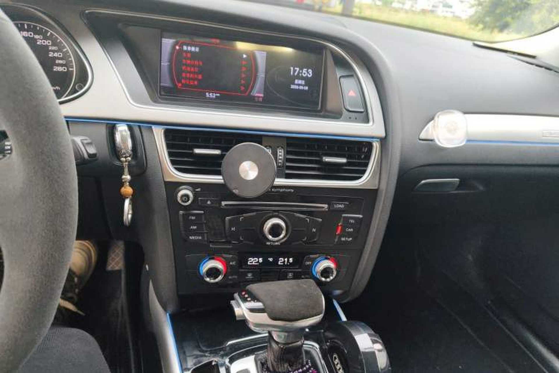 Used Audi A4L 2015 45 TFSI quattro Individual Sport Edition Audio And AC Panel