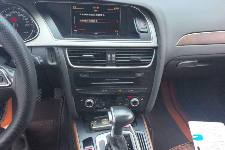 Used Audi A4L 2015 35 TFSI Automatic Technology Model Audio And AC Panel