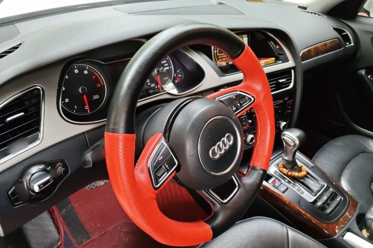 Used Audi A4L 2015 35 TFSI Automatic Technology Model Center Console