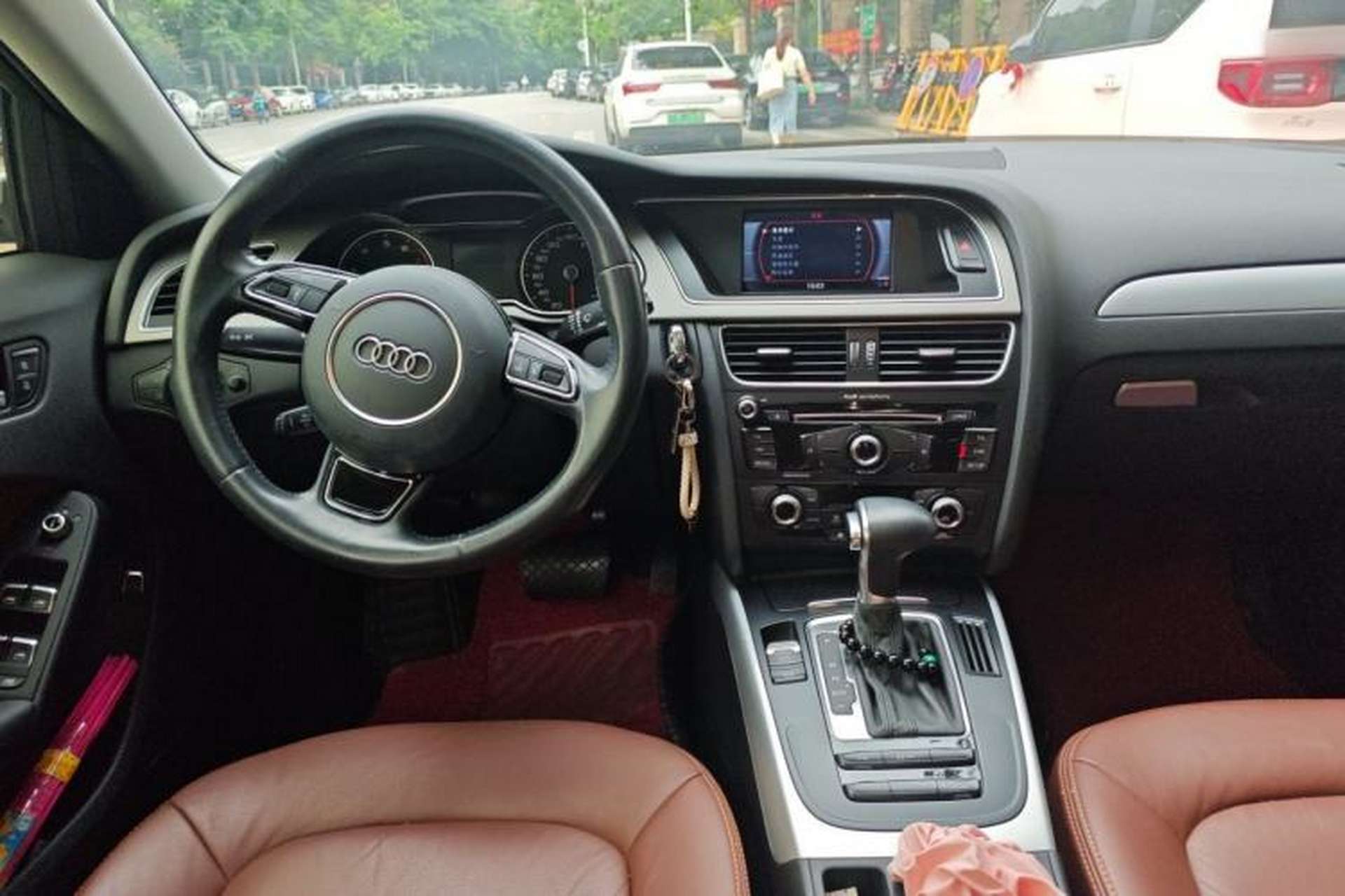 Used Audi A4L 2015 35 TFSI Automatic Standard Model Center Console