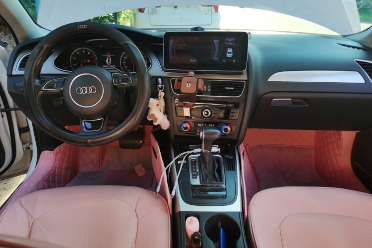 Used Audi A4L 2015 35 TFSI Automatic Standard Model Center Console