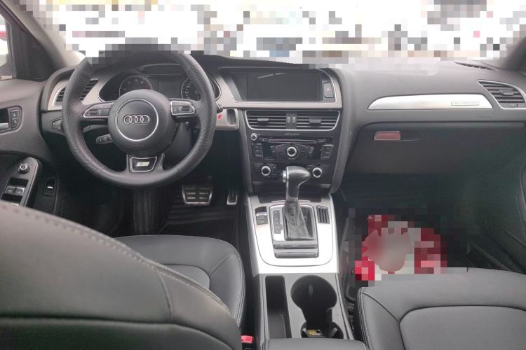 Used Audi A4L 2015 45 TFSI quattro Individual Sport Edition Center Console