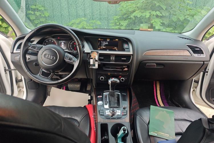 Used Audi A4L 2015 35 TFSI Automatic Technology Model Center Console