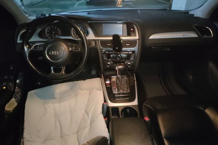 Used Audi A4L 2015 45 TFSI quattro Individual Sport Edition Center Console