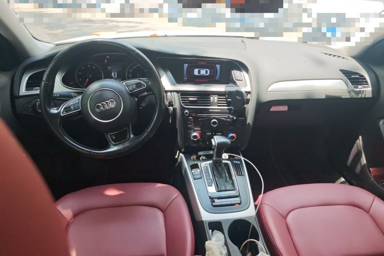 Used Audi A4L 2015 35 TFSI Automatic Standard Model Center Console