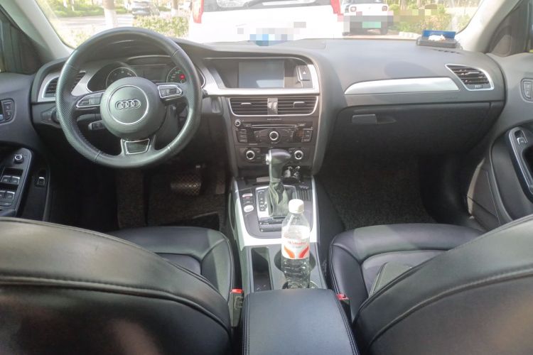 Used Audi A4L 2015 35 TFSI Automatic Standard Model Center Console