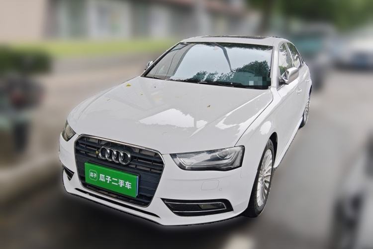 Used Audi A4L 2015 35 TFSI Automatic Comfort Model Guazi used car, China used car export, Used car for sale, Used cars, Cheapest cars for sale