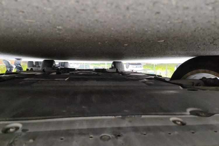 Used Audi A4L 2015 35 TFSI Automatic Comfort Model Chassis Front