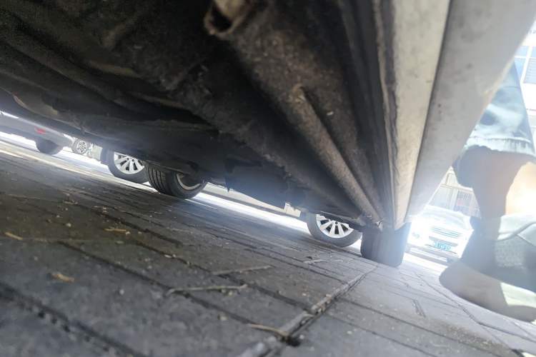 Used Audi A4L 2015 35 TFSI Automatic Standard Model Chassis Front Left