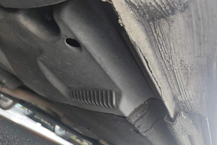 Used Audi A4L 2015 35 TFSI Automatic Standard Model Chassis Front Left