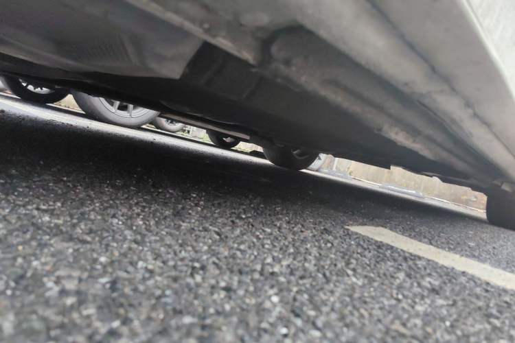 Used Audi A4L 2015 35 TFSI Automatic Standard Model Chassis Front Left