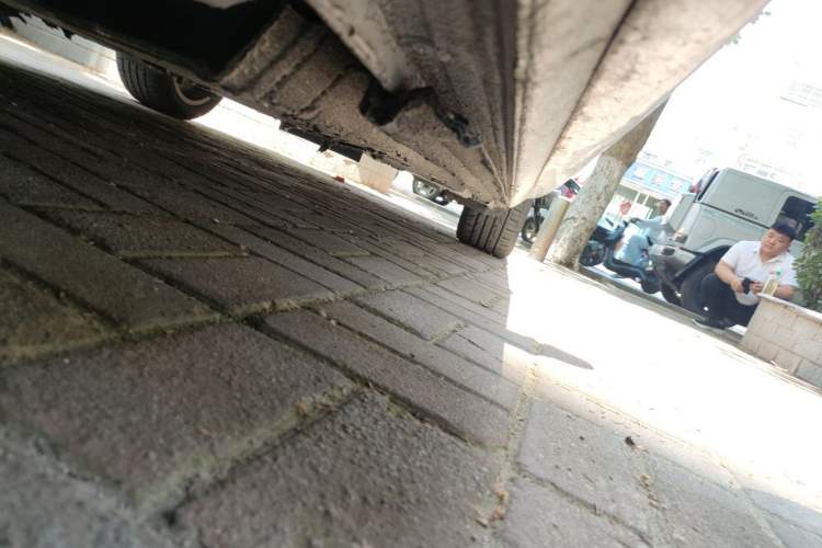 Used Audi A4L 2015 35 TFSI Automatic Standard Model Chassis Front Left