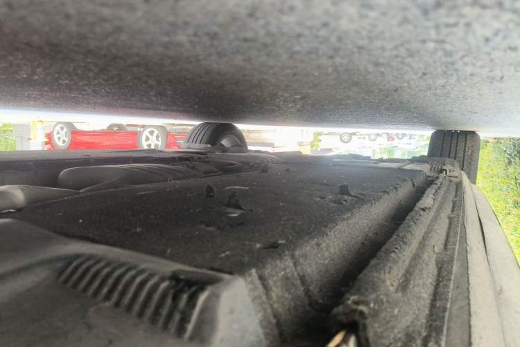 Used Audi A4L 2015 35 TFSI Automatic Comfort Model Chassis Front Right