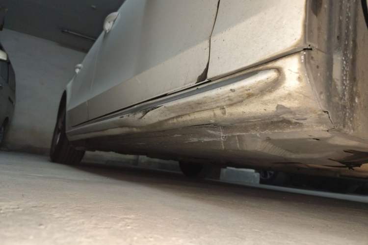 Used Audi A4L 2015 35 TFSI Automatic Standard Model Chassis Front Right
