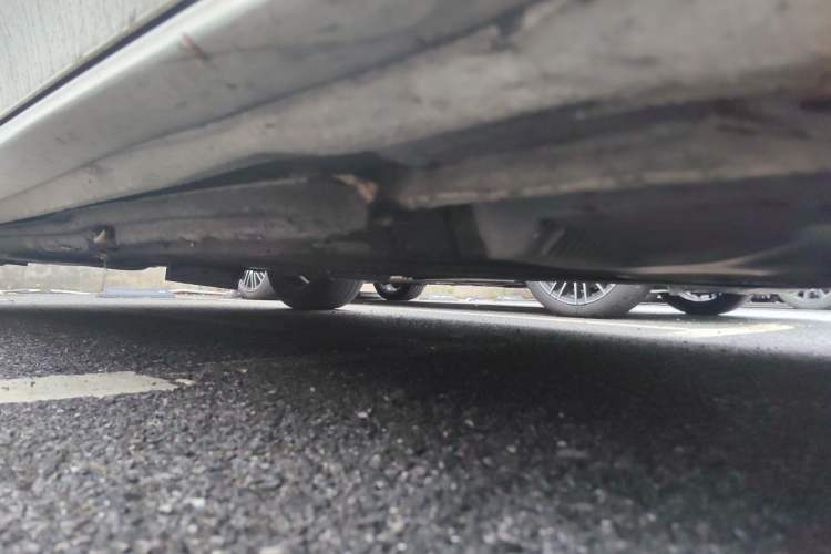 Used Audi A4L 2015 35 TFSI Automatic Standard Model Chassis Front Right