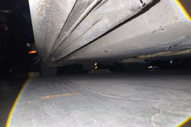 Used Audi A4L  Chassis Front Right