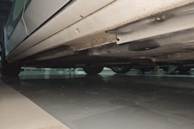 Used Audi A4L 2015 35 TFSI Automatic Comfort Model Chassis Rear Left