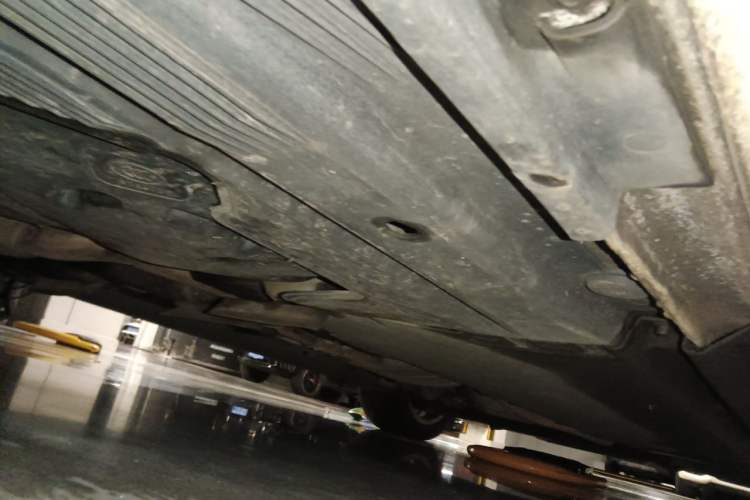 Used Audi A4L 2015 35 TFSI Automatic Comfort Model Chassis Rear Right