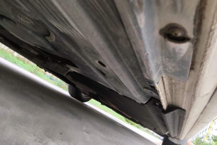 Used Audi A4L 2015 35 TFSI Automatic Comfort Model Chassis Rear Right