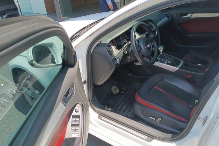 Used Audi A4L 2015 35 TFSI Automatic Standard Model Driver Seat