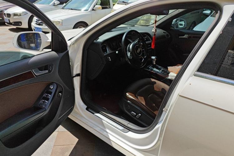 Used Audi A4L 2015 35 TFSI Automatic Comfort Model Driver Seat