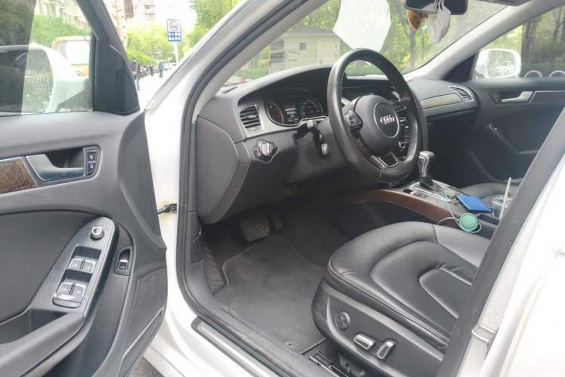 Used Audi A4L 2015 35 TFSI Automatic Comfort Model Driver Seat