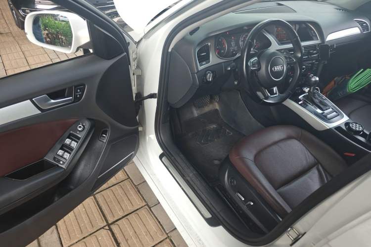 Used Audi A4L 2015 35 TFSI Automatic Standard Model Driver Seat