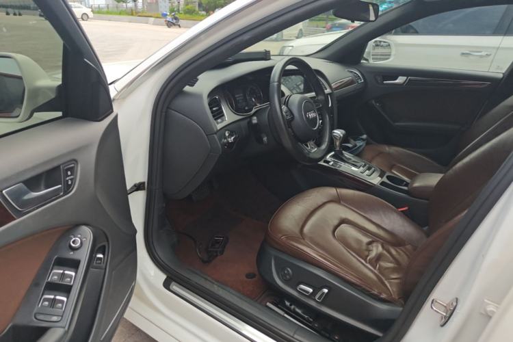 Used Audi A4L 2015 35 TFSI Automatic Comfort Model Driver Seat