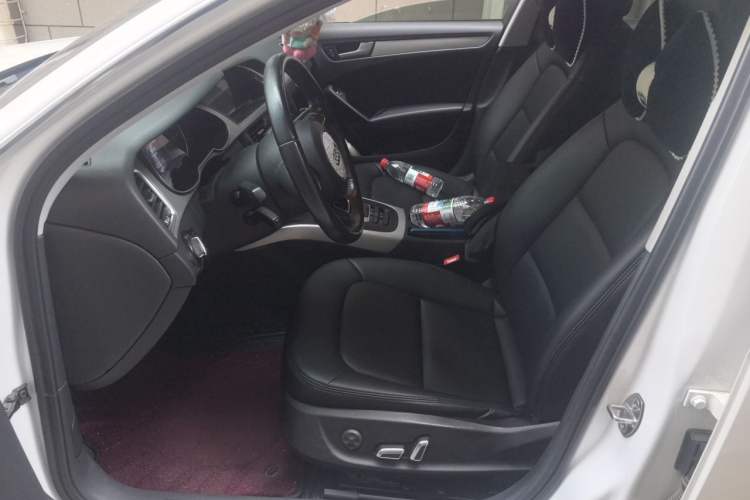Used Audi A4L 2015 35 TFSI Automatic Standard Model Driver Seat