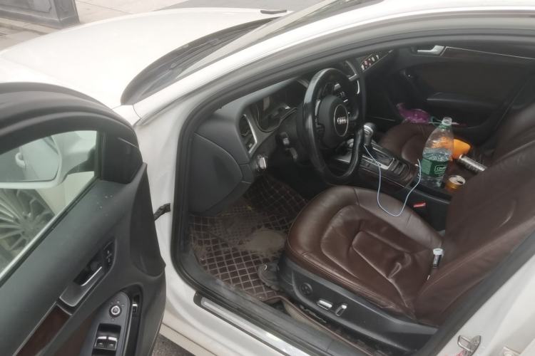 Used Audi A4L 2015 35 TFSI Automatic Comfort Model Driver Seat