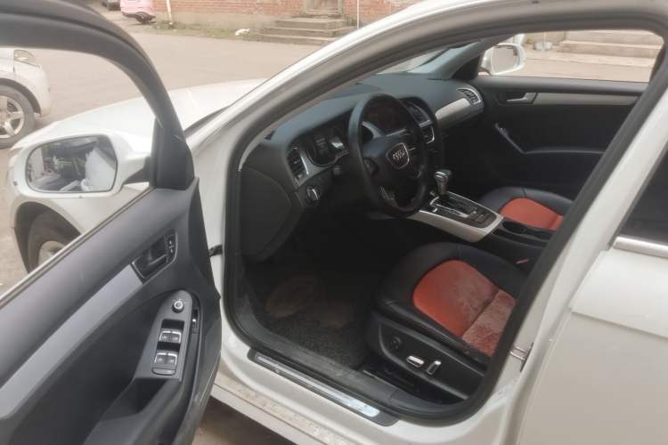 Used Audi A4L 2015 30 TFSI Automatic Comfort Model Driver Seat