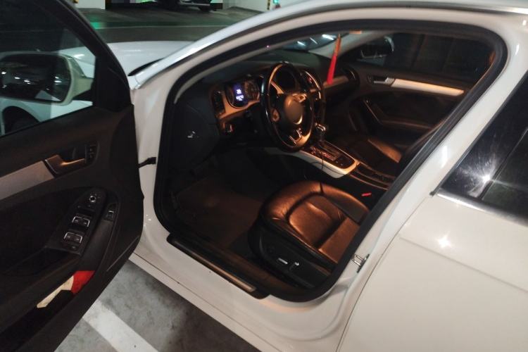 Used Audi A4L 2015 35 TFSI Automatic Standard Model Driver Seat