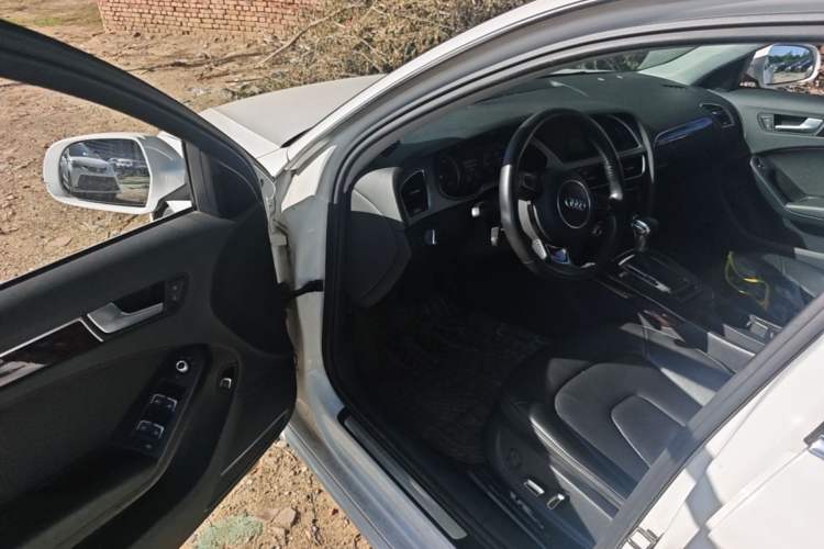 Used Audi A4L 2015 35 TFSI Automatic Comfort Model Driver Seat