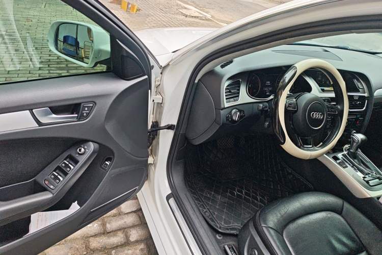 Used Audi A4L 2015 35 TFSI Automatic Standard Model Driver Seat