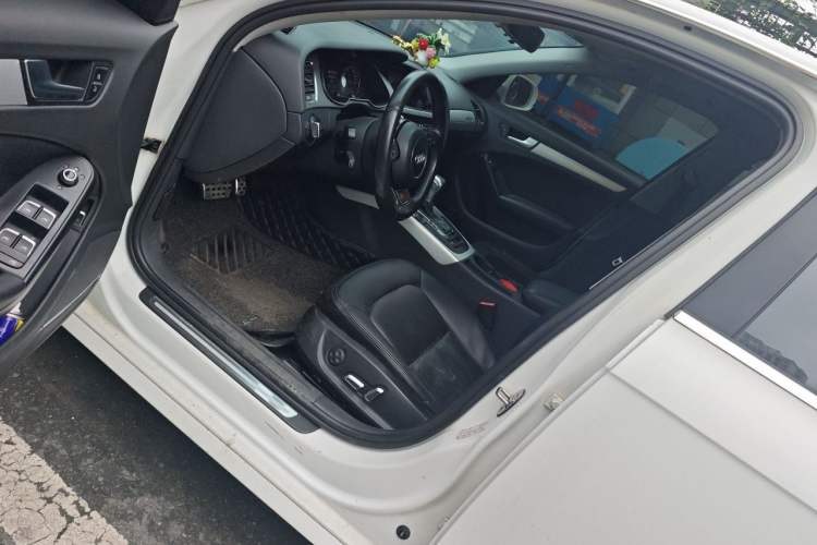 Used Audi A4L 2015 45 TFSI quattro Individual Sport Edition Driver Seat
