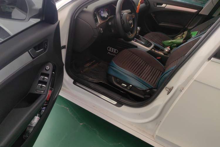 Used Audi A4L 2015 35 TFSI Automatic Standard Model Driver Seat