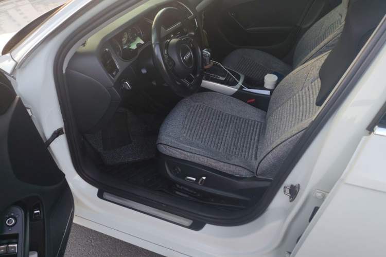 Used Audi A4L 2015 35 TFSI Automatic Standard Model Driver Seat