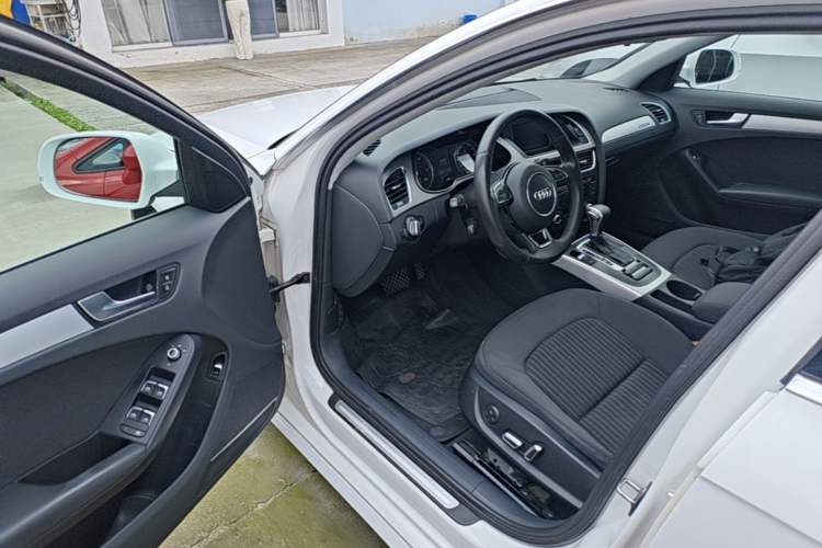 Used Audi A4L 2015 45 TFSI quattro Individual Sport Edition Driver Seat