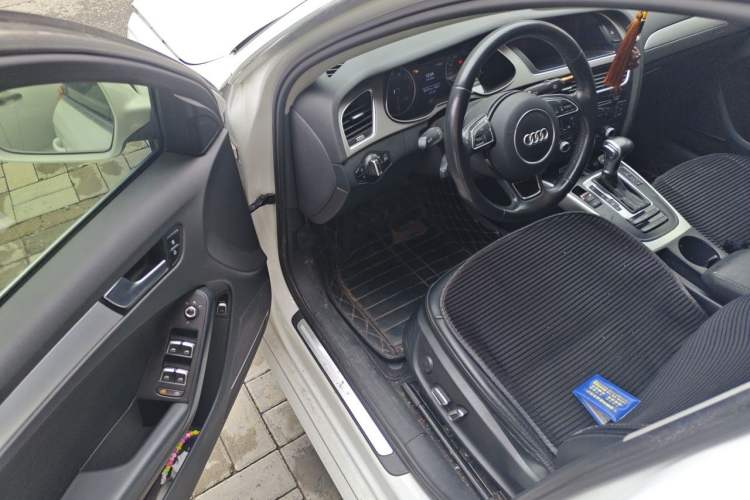 Used Audi A4L 2015 35 TFSI Automatic Standard Model Driver Seat