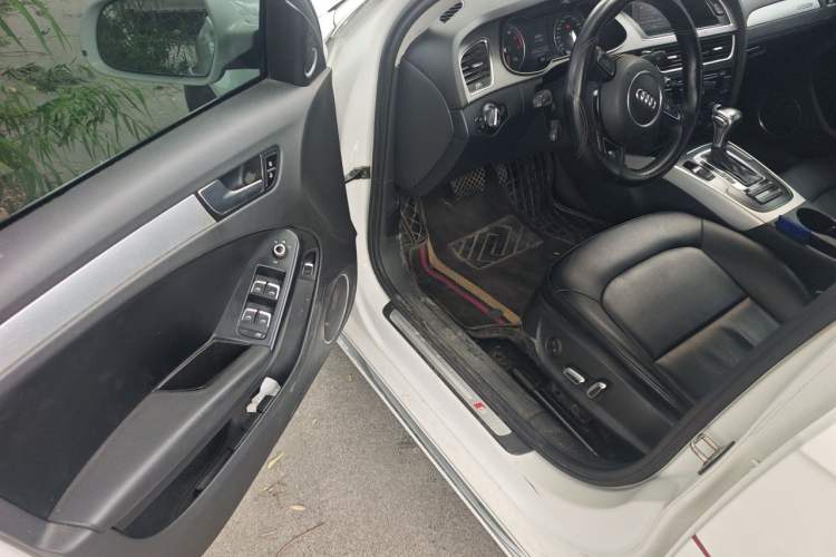 Used Audi A4L 2015 45 TFSI quattro Individual Sport Edition Driver Seat