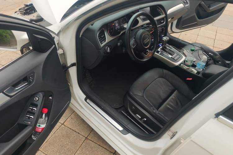 Used Audi A4L 2015 35 TFSI Automatic Standard Model Driver Seat