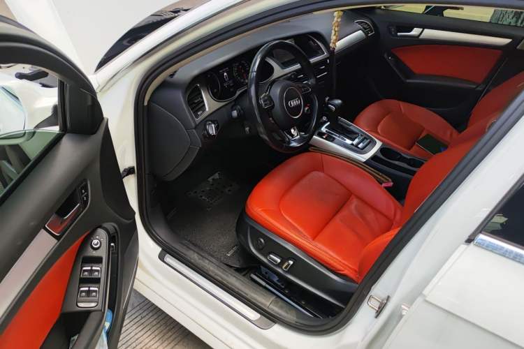 Used Audi A4L 2015 35 TFSI Automatic Standard Model Driver Seat