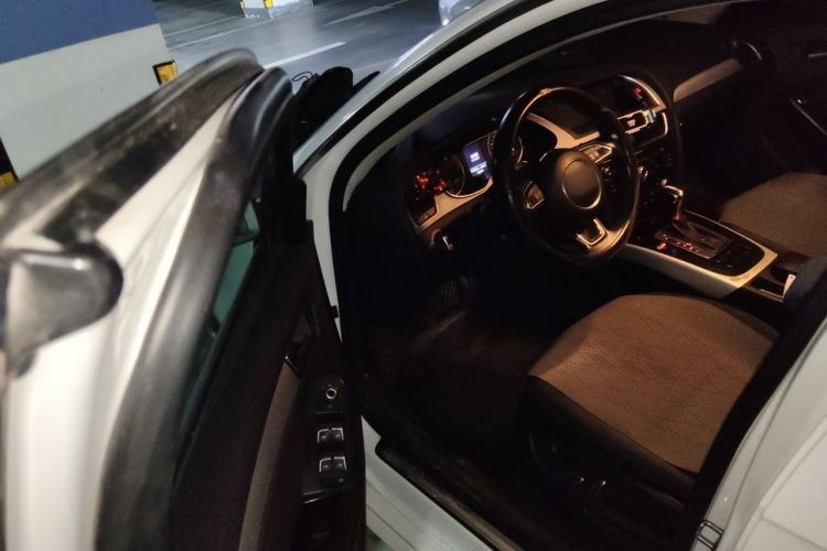 Used Audi A4L 2015 35 TFSI Automatic Standard Model Driver Seat